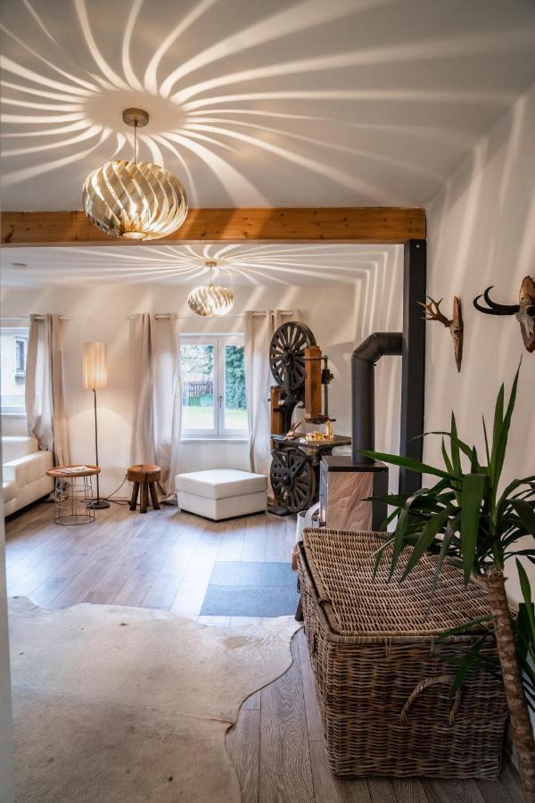 Chalet Happy Family, Secluded Location, 15 Min To Salzburg And Just Short To T Lakes Sound Of Music, Bbq&Bikes&Sunbeds For Free, Up To 14P Голинг ан дер Залцах Екстериор снимка