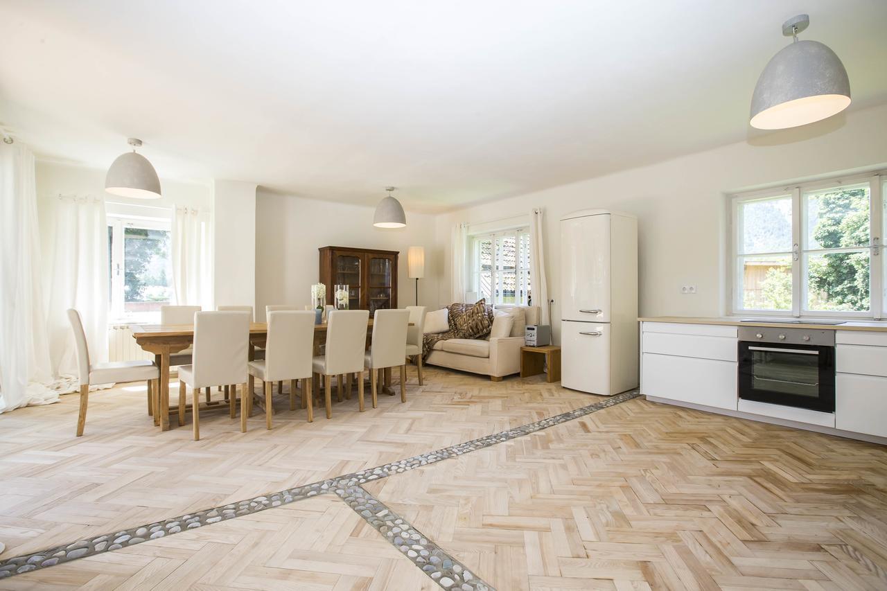 Chalet Happy Family, Secluded Location, 15 Min To Salzburg And Just Short To T Lakes Sound Of Music, Bbq&Bikes&Sunbeds For Free, Up To 14P Голинг ан дер Залцах Екстериор снимка