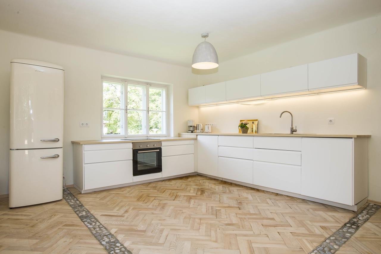 Chalet Happy Family, Secluded Location, 15 Min To Salzburg And Just Short To T Lakes Sound Of Music, Bbq&Bikes&Sunbeds For Free, Up To 14P Голинг ан дер Залцах Екстериор снимка